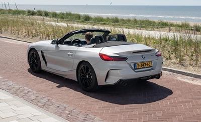 BMW-iX2-Z4